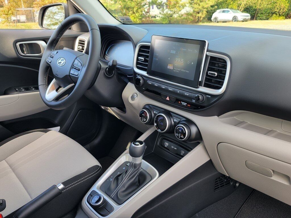 2025 Hyundai VENUE SEL Chantilly VA