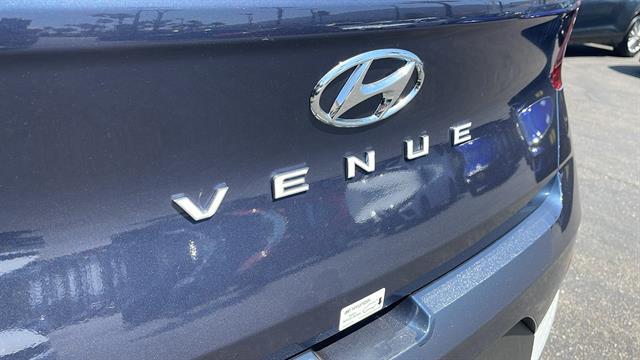 2025 Hyundai Venue Limited Corona CA