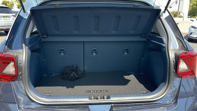 2025 Hyundai Venue Limited Corona CA
