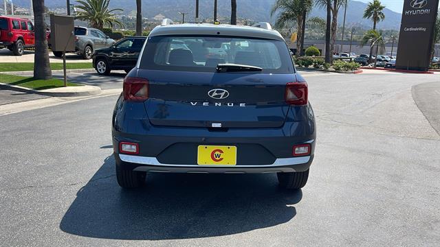2025 Hyundai Venue Limited Corona CA