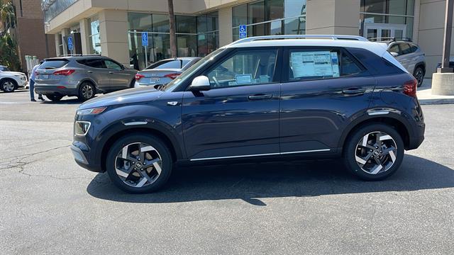 2025 Hyundai Venue Limited Corona CA
