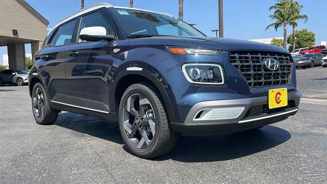 2025 Hyundai Venue Limited Corona CA