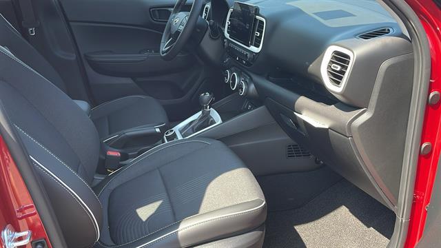 2025 Hyundai Venue Limited Corona CA