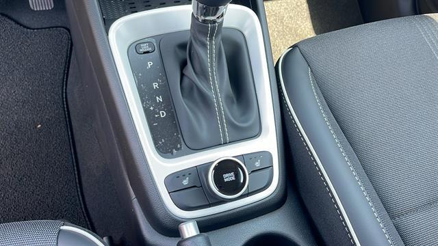 2025 Hyundai Venue Limited Corona CA