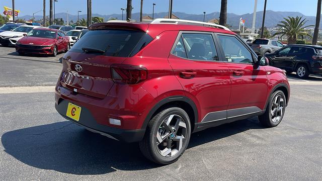 2025 Hyundai Venue Limited Corona CA