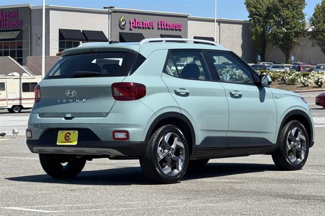 2025 Hyundai Venue Limited