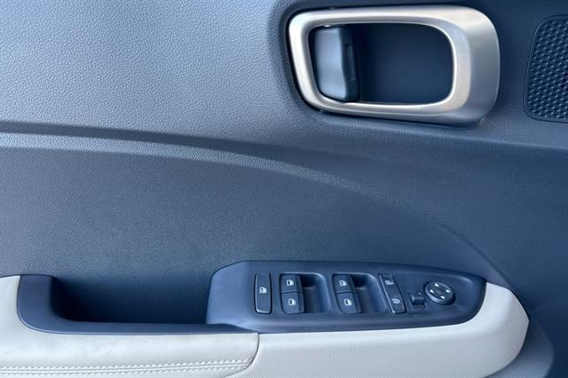 2025 Hyundai Venue Limited