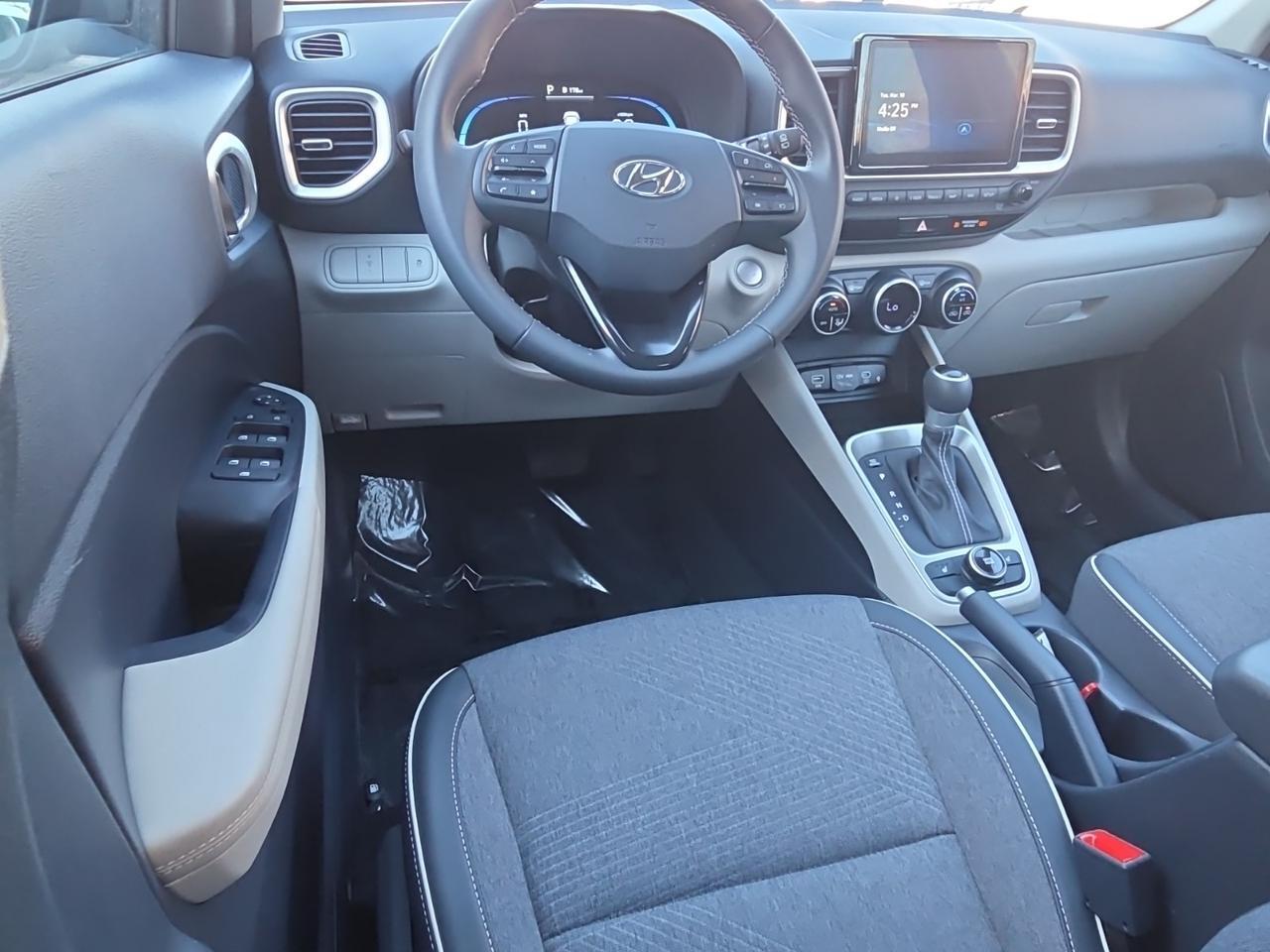 2025 Hyundai Venue Limited Waldorf MD