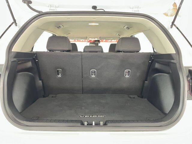 2025 Hyundai Venue SE Carrollton TX