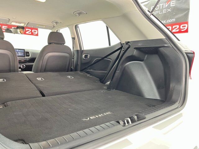 2025 Hyundai Venue SE Carrollton TX