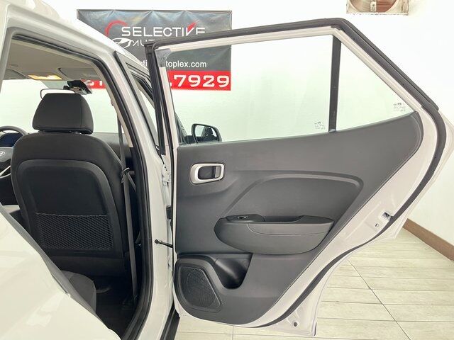 2025 Hyundai Venue SE Carrollton TX