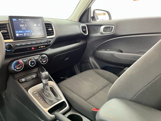 2025 Hyundai Venue SE Carrollton TX