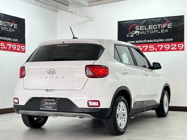 2025 Hyundai Venue SE Carrollton TX