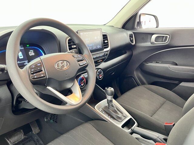2025 Hyundai Venue SE Carrollton TX