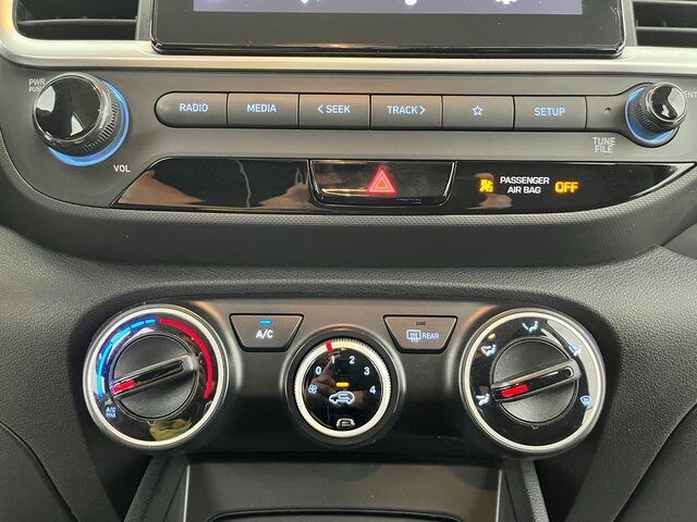 2025 Hyundai Venue SE Carrollton TX