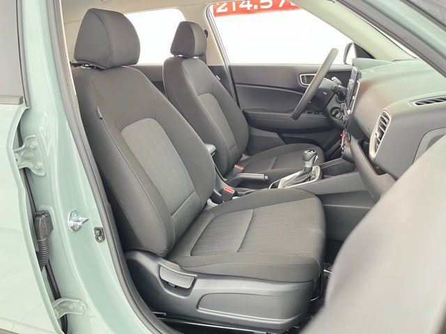 2025 Hyundai Venue SE Carrollton TX