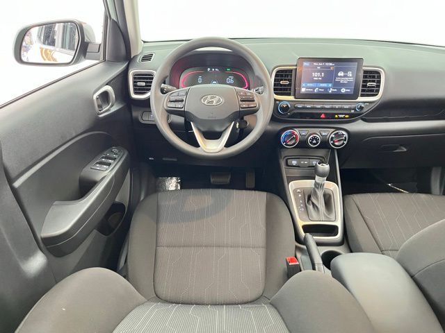 2025 Hyundai Venue SE Carrollton TX