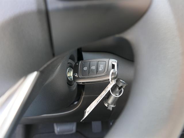 2025 Hyundai Venue SE