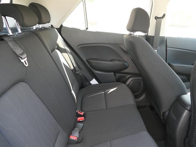 2025 Hyundai Venue SE