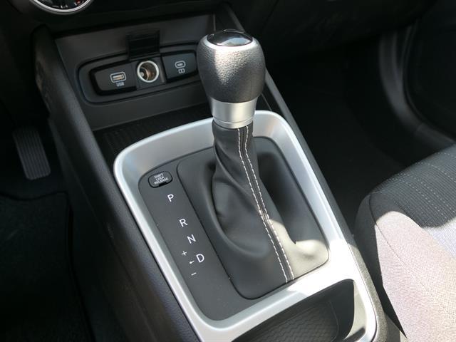 2025 Hyundai Venue SE