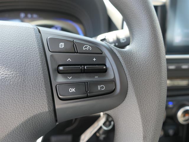 2025 Hyundai Venue SE