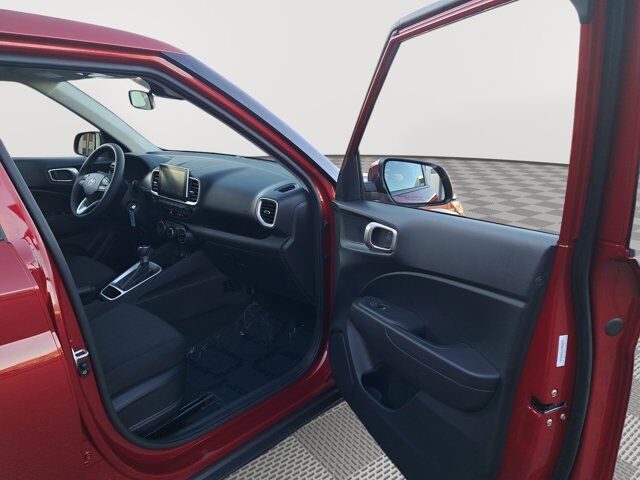 2025 Hyundai Venue SE San Clemente CA