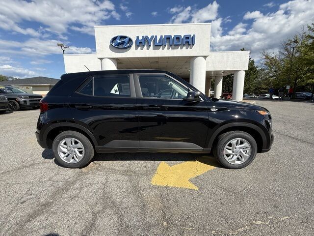 2025 Hyundai Venue SE San Clemente CA