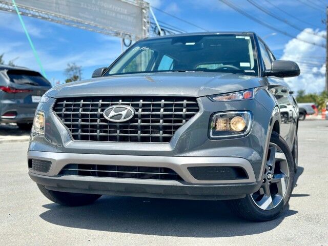 2025 Hyundai Venue SE