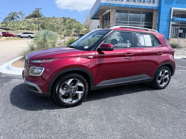 2025 Hyundai Venue SEL Kerrville TX