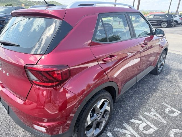 2025 Hyundai Venue SEL Kerrville TX