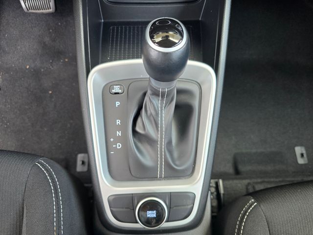 2025 Hyundai Venue SEL Folsom CA