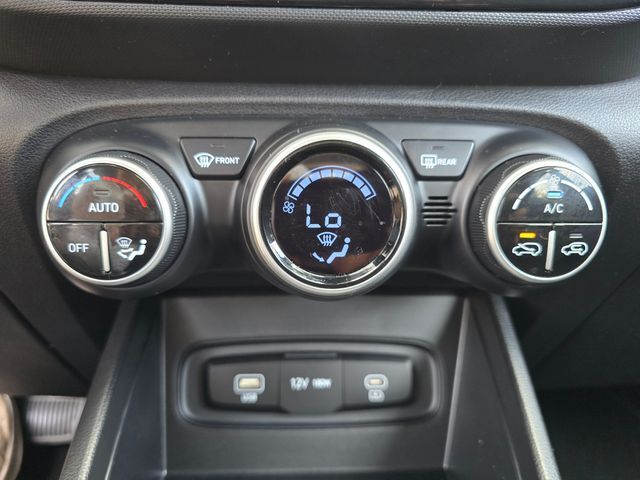 2025 Hyundai Venue SEL Folsom CA