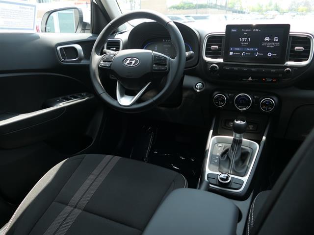 2025 Hyundai Venue SEL Glendora CA