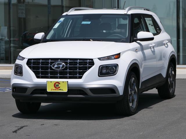 2025 Hyundai Venue SEL Glendora CA