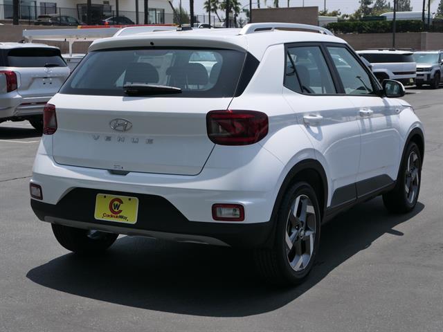 2025 Hyundai Venue SEL Glendora CA