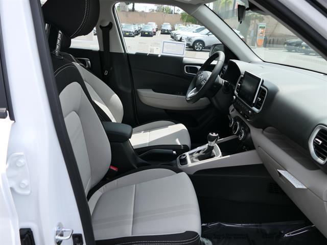 2025 Hyundai Venue SEL Glendora CA