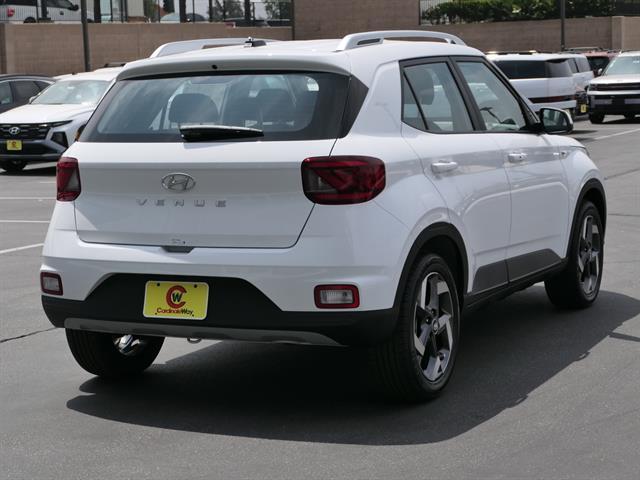 2025 Hyundai Venue SEL Glendora CA