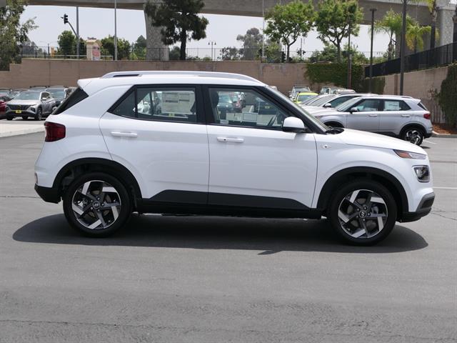 2025 Hyundai Venue SEL Glendora CA