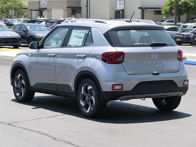 2025 Hyundai Venue SEL Glendora CA