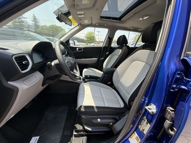 2025 Hyundai Venue SEL San Clemente CA