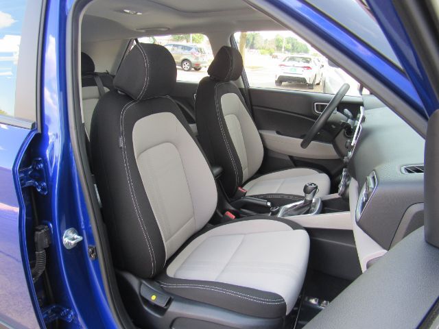 2025 Hyundai Venue SEL Plano TX