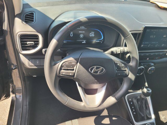 2025 Hyundai Venue SEL Roseville CA