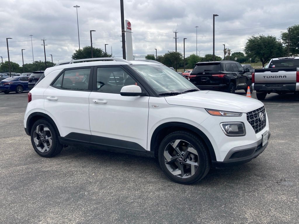 2025 Hyundai Venue SEL San Antonio TX