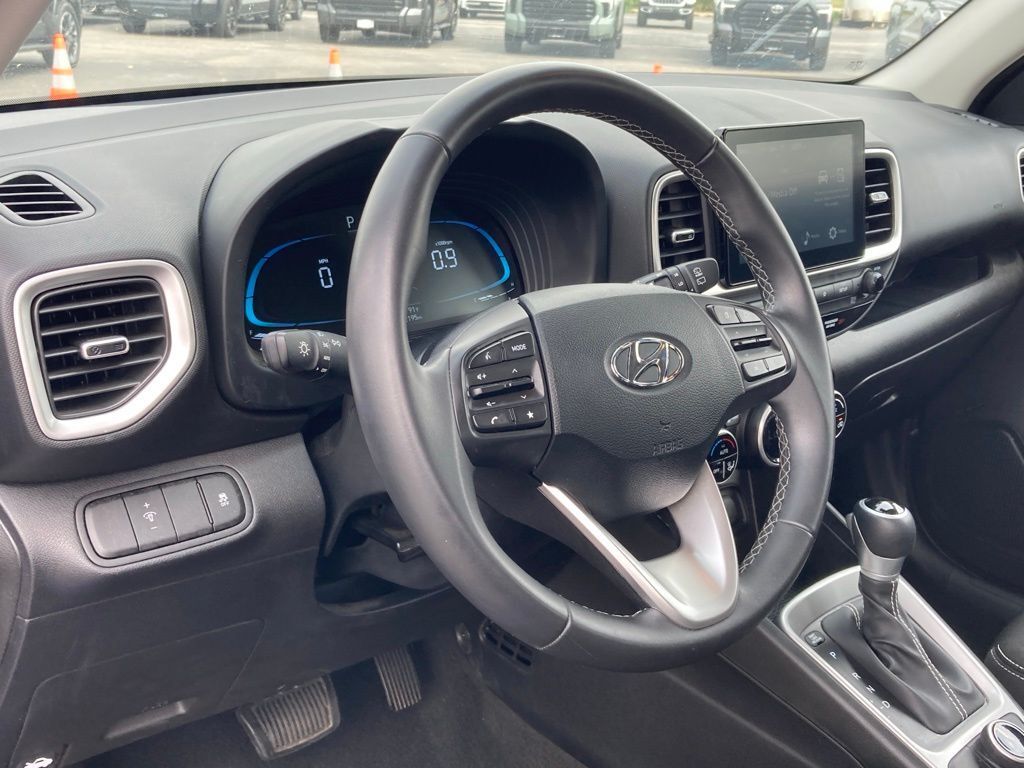 2025 Hyundai Venue SEL San Antonio TX