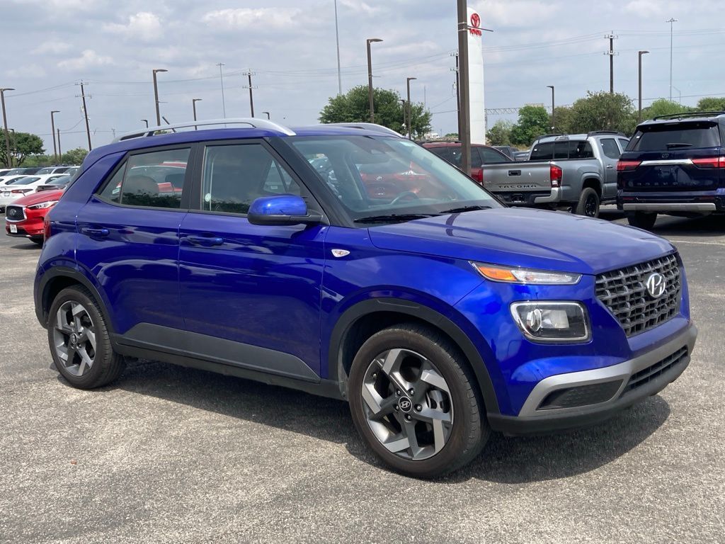 2025 Hyundai Venue SEL