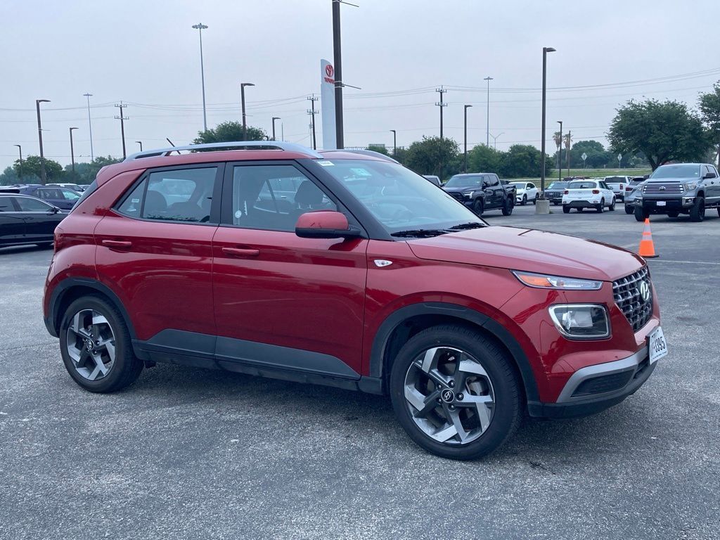 2025 Hyundai Venue SEL