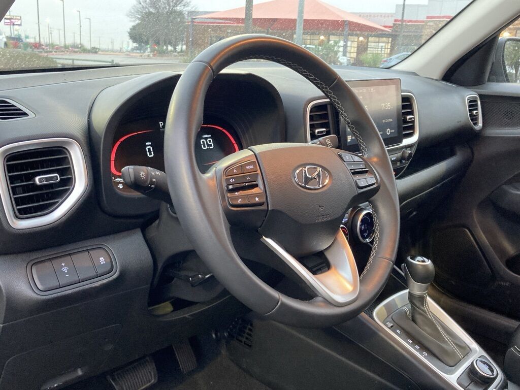 2025 Hyundai Venue SEL San Antonio TX
