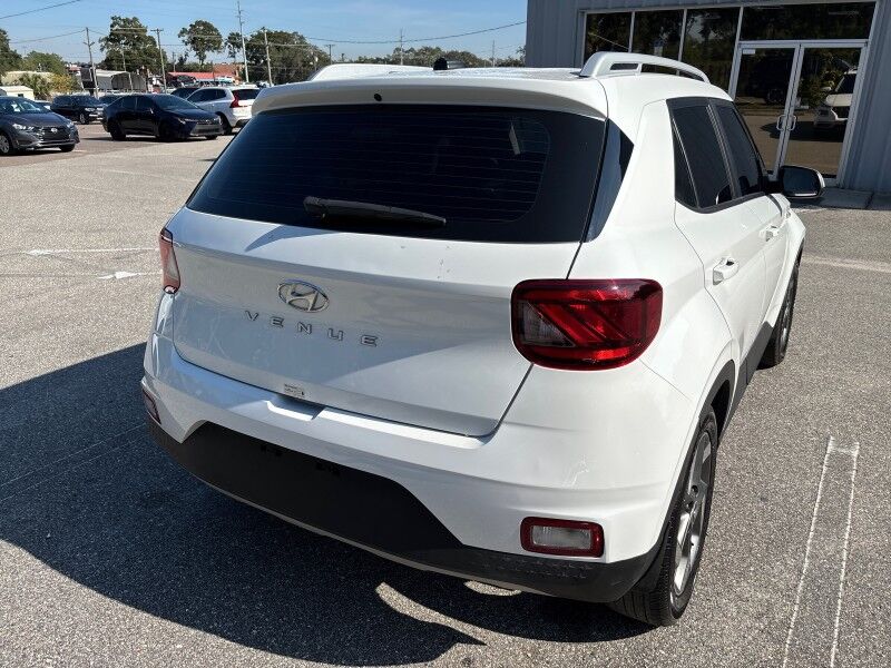 2025 Hyundai Venue SEL Seffner FL
