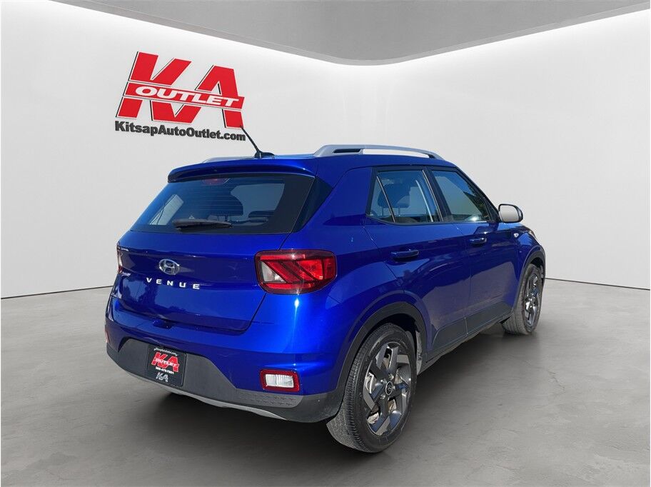 2025 Hyundai Venue SEL Sport Utility 4D