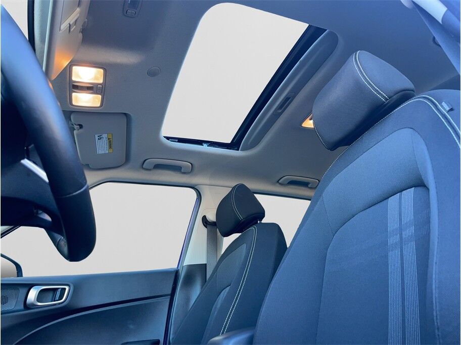 2025 Hyundai Venue SEL Sport Utility 4D Port Orchard WA